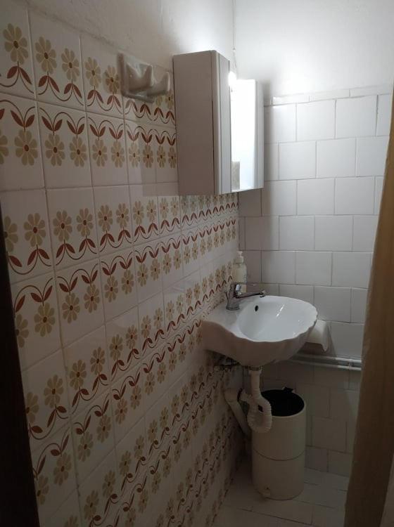 Nancy'S Rooms 古维亚 外观 照片